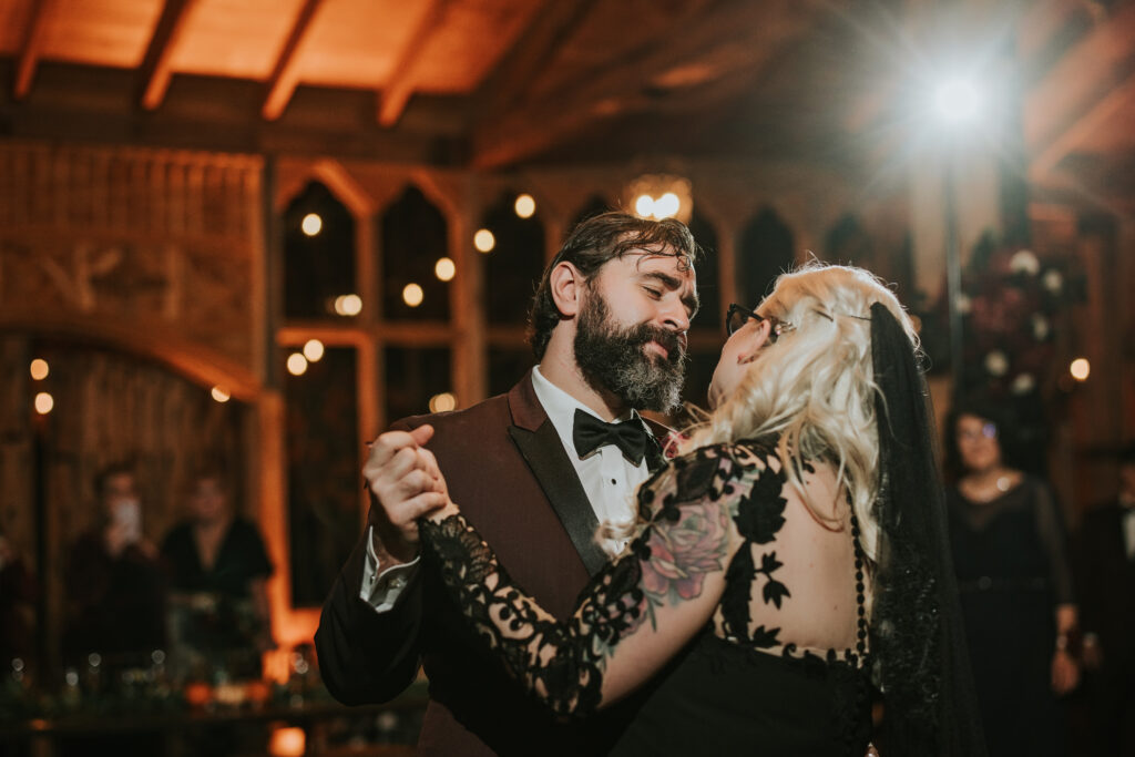 Halloween Wedding at Odin's Owl | Shauna Wear Photography