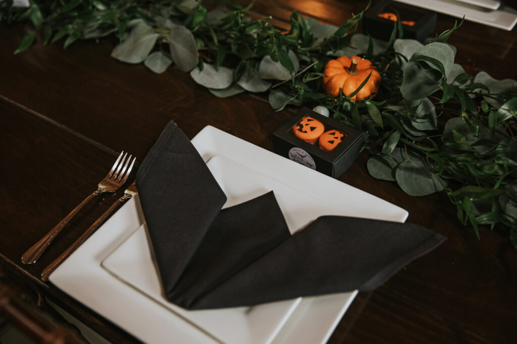 Halloween Wedding at Odin's Owl | Shauna Wear Photography