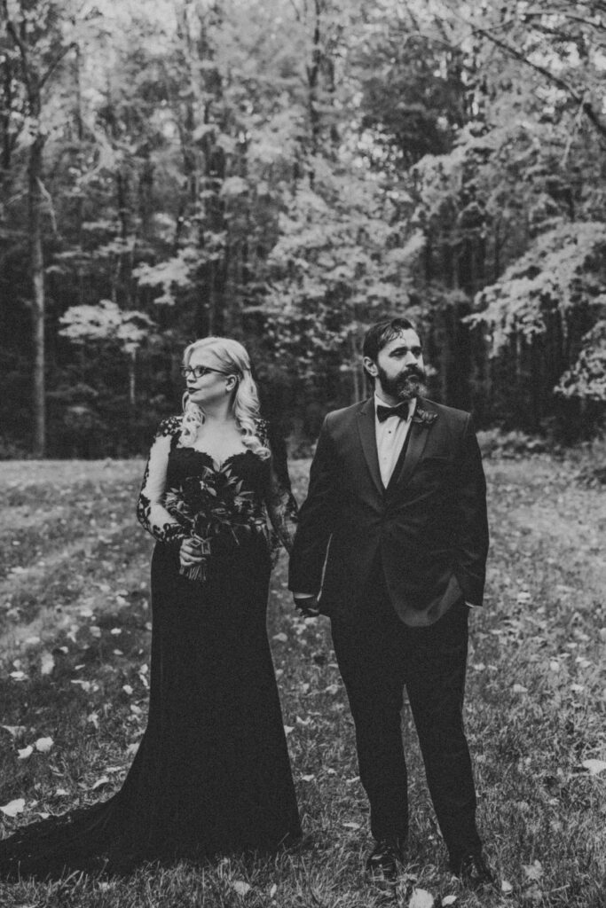 Halloween Wedding at Odin's Owl | Shauna Wear Photography