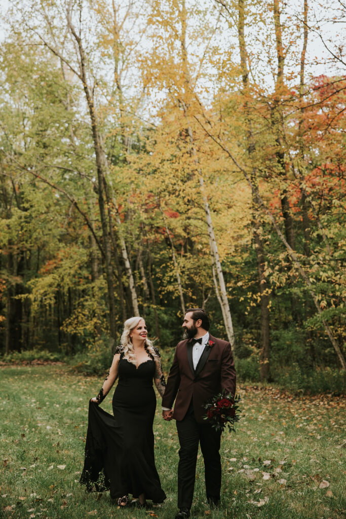 Halloween Wedding at Odin's Owl | Shauna Wear Photography