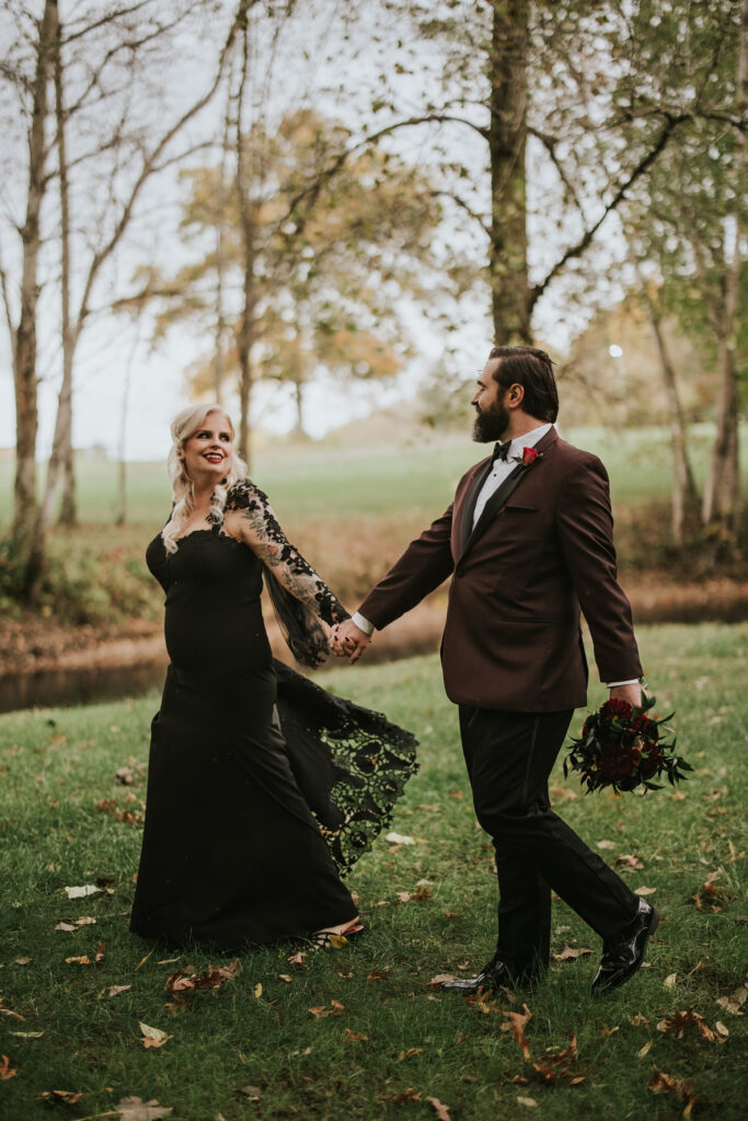 Halloween Wedding at Odin's Owl | Shauna Wear Photography