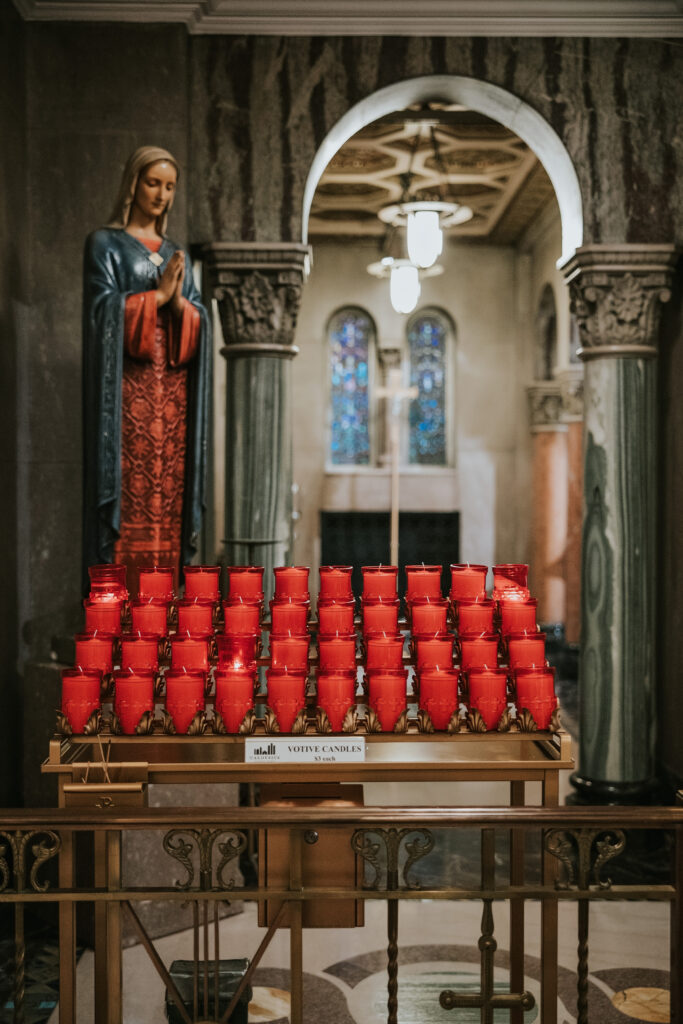 Detail shots of a St. Aloysius Church Detroit wedding