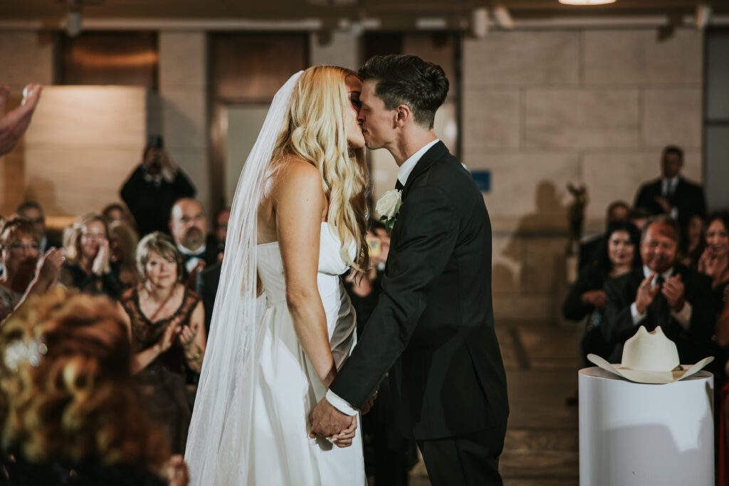 First kiss as a married couple in the Detroit Institute of Arts.